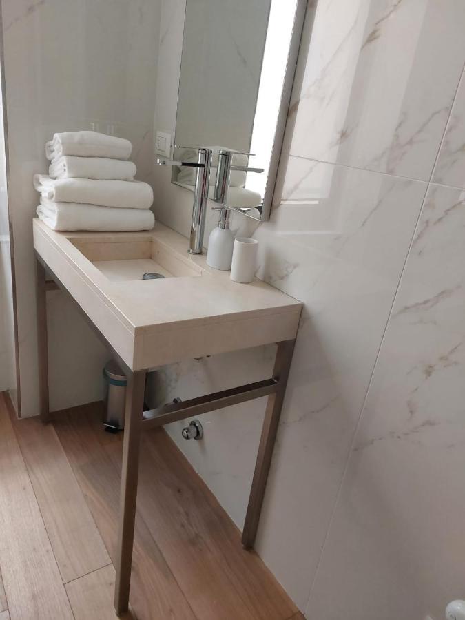 Nj Hotels & Apartments San Pietro All'Orto 6 Mailand Exterior foto
