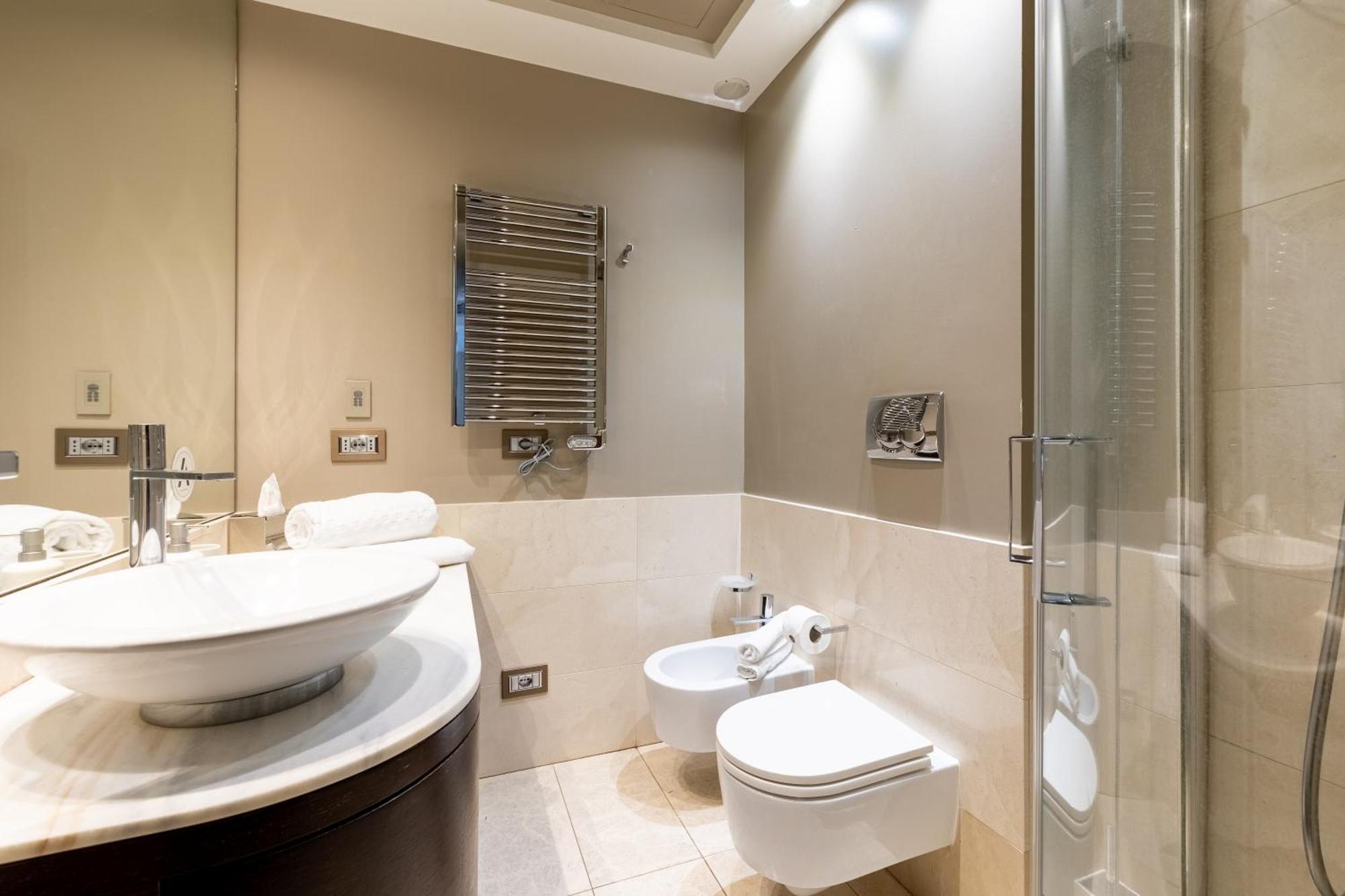 Nj Hotels & Apartments San Pietro All'Orto 6 Mailand Exterior foto