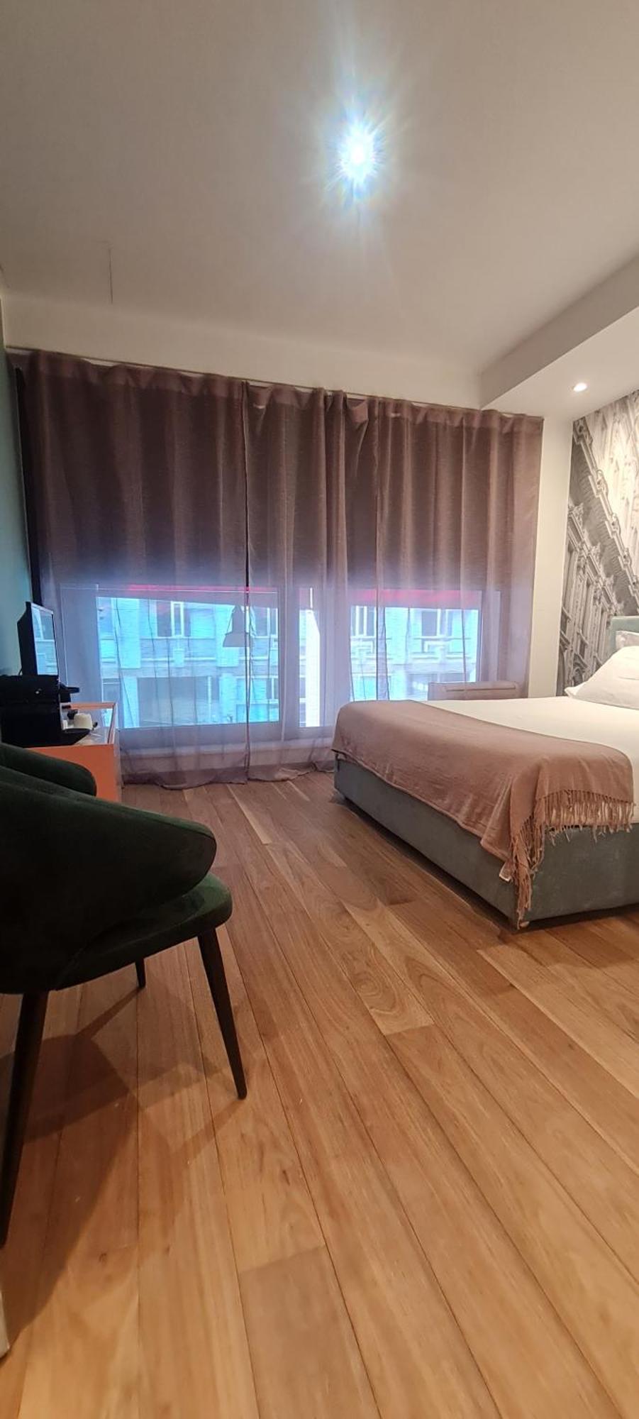 Nj Hotels & Apartments San Pietro All'Orto 6 Mailand Exterior foto